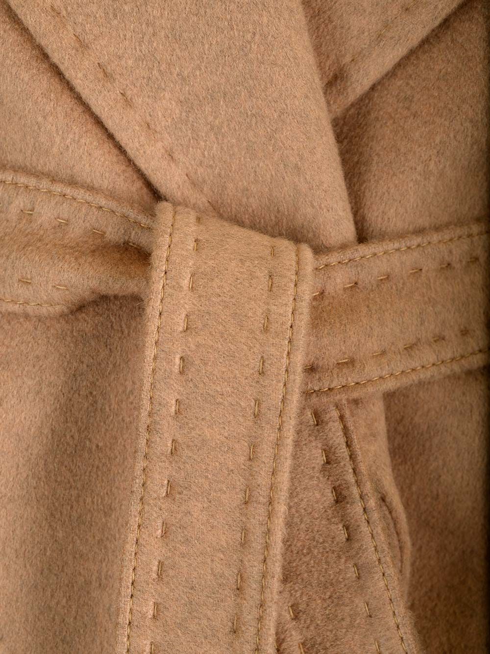Max Mara Valle Coats - Beige | b64eb054d93dd045660dca2a20bdd7dcb0a28c63