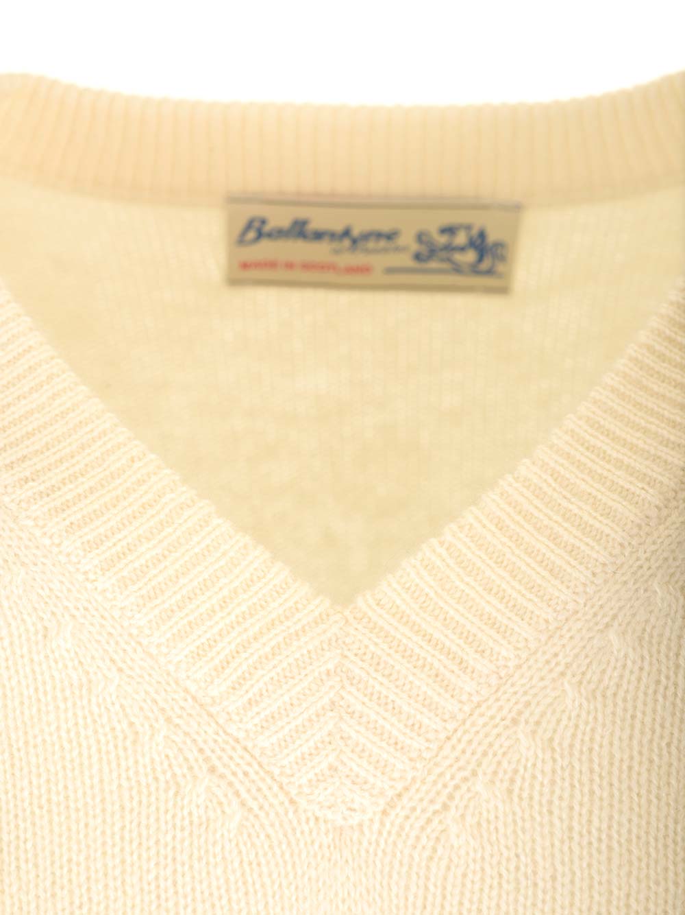 Ballantyne Double Yarn Cashmere Diamond Sweater Knitwear - White | 088d43d3e923b64e08684a2796336a16e5ccc0a4