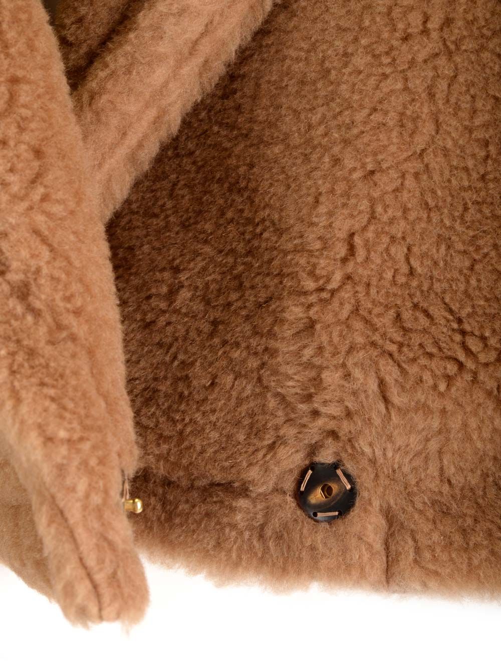 Max Mara Camel Teddy Cropped Jacket Coats - Beige | 88a5f2c8439c61989738e61a2efc9dd4d28b3808