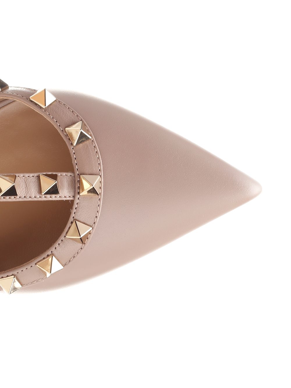 Valentino Garavani Rockstud Pumps - Beige | 7e8b8a7ed4c3dc82b2ceac3d48ae8172d72ddfaf