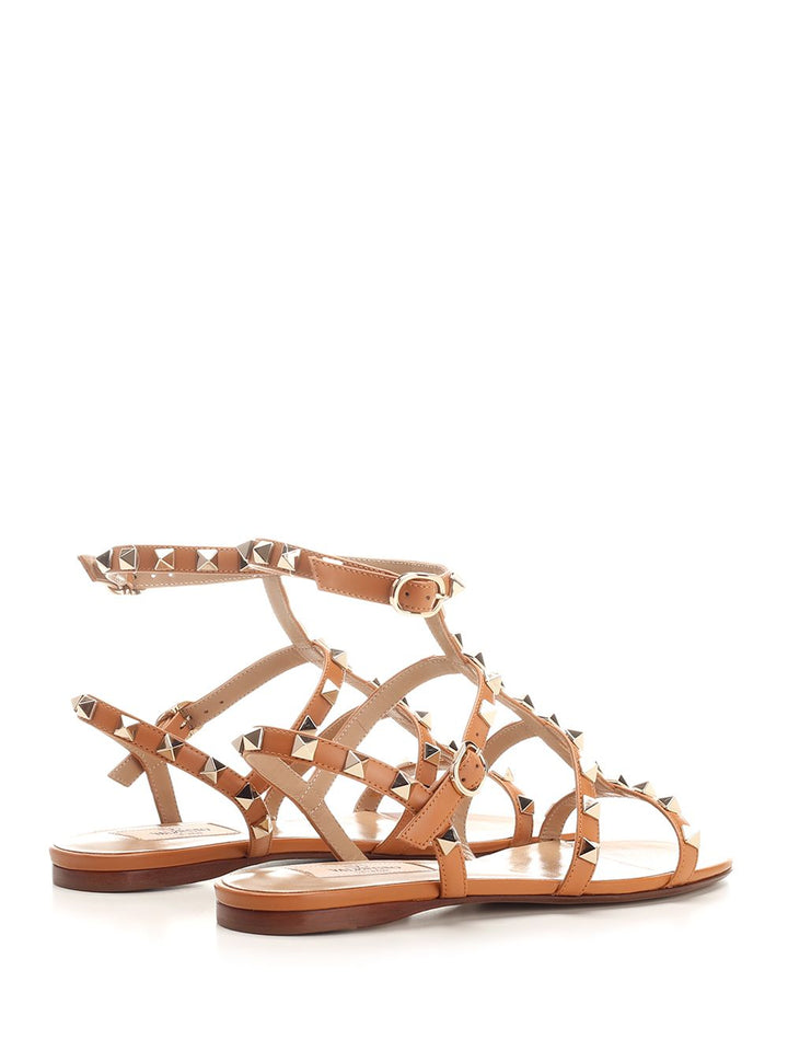 Valentino Garavani Rockstud Sandals - Beige | 6c1bd3ebb18c0e47dd525a1b764f3f5807baacd2