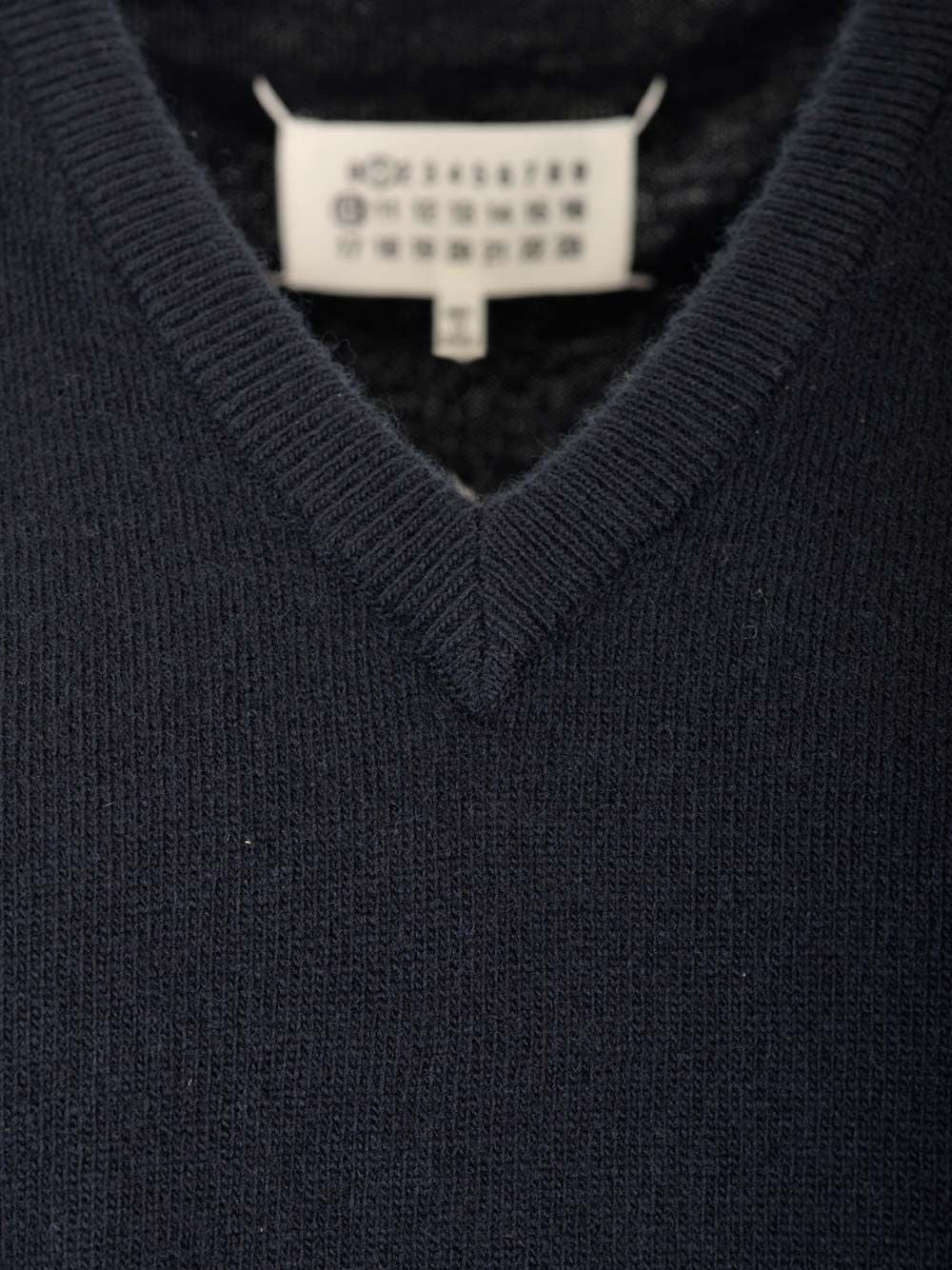 Maison Margiela V-Neck Vest Knitwear - Blue | c183ca688f88f1ca640bc45dc4c07c0d48f4ea96
