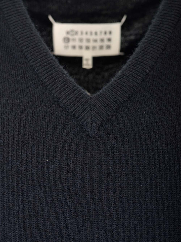 Maison Margiela V-Neck Vest Knitwear - Blue | c183ca688f88f1ca640bc45dc4c07c0d48f4ea96