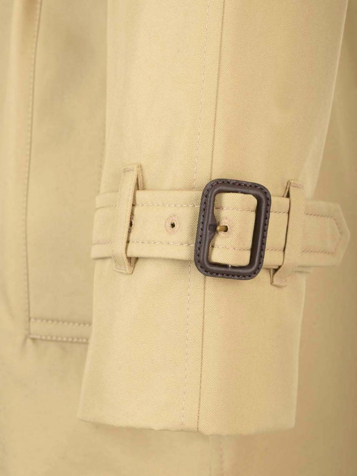 Burberry Castelford Coats - Beige | b1d1a725b3a7f622c39d389154f13205407165e8