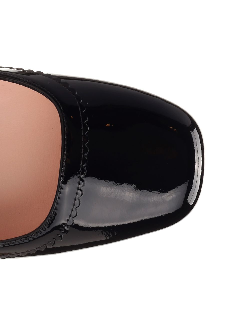 Roger Vivier Très Vivier Pumps - Black | 8de91bed5ecba014a1df859ee84ca964f406de36