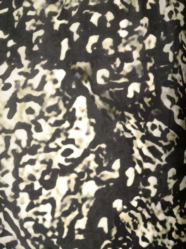 Rick Owens Shorts With Japanese Print Trousers - Black | 9b0eac6ff4e110210f26884e84d5ebfefe69040b