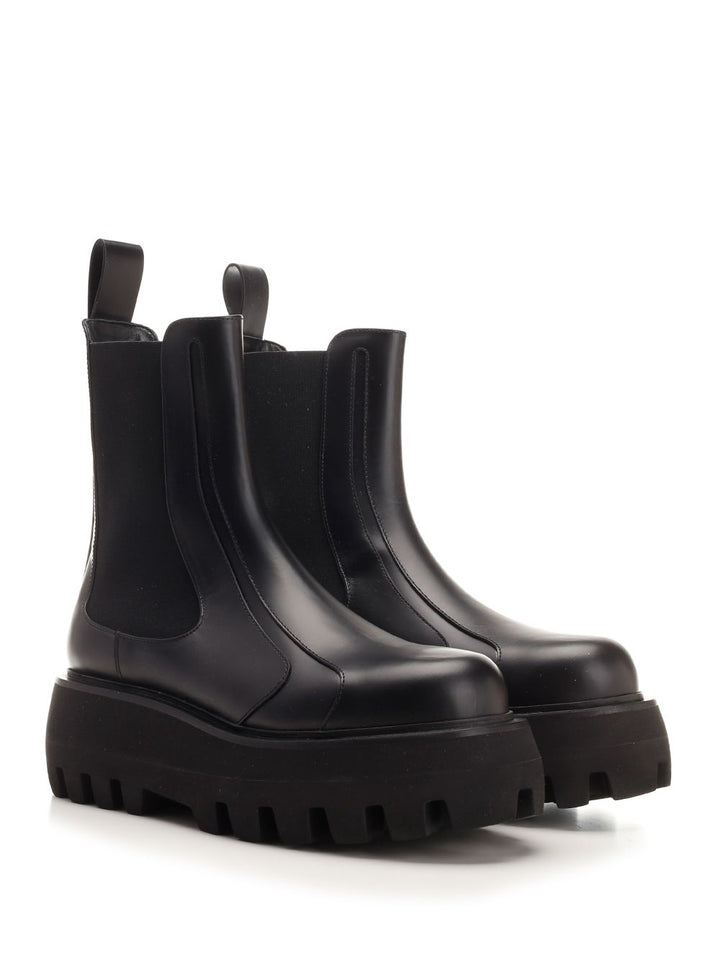 Mcqueen Sofa Boots - Black | d7aee7dd461fa001b6af3104cb3c8f1a3cc6d07f