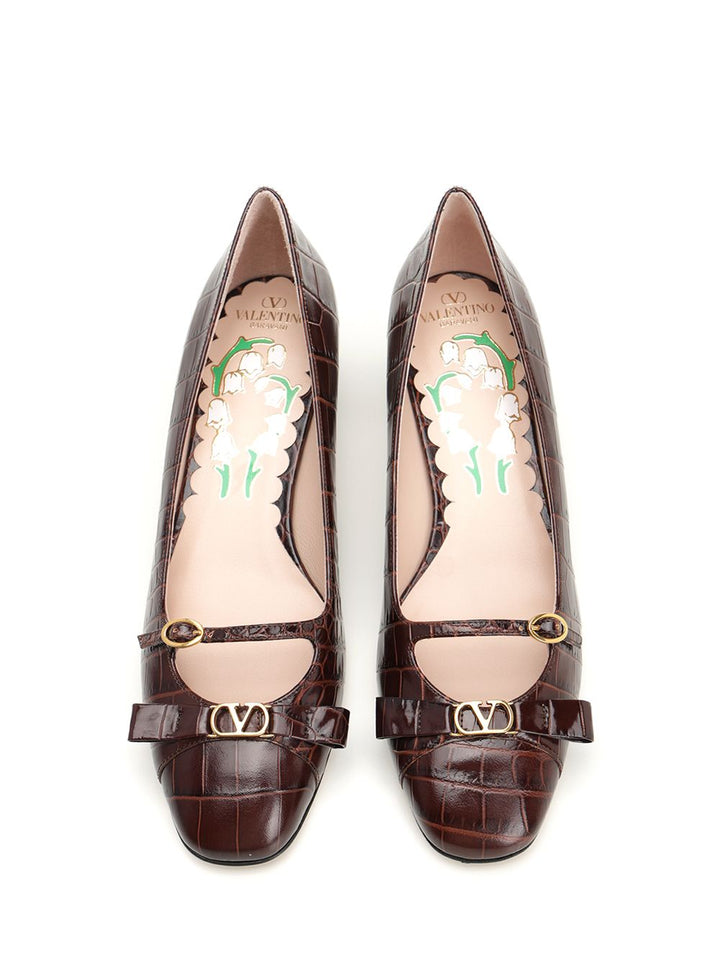 Valentino Garavani Bowow Pumps - Brown | 61582554cb46c592ec329581265532cd5d065616