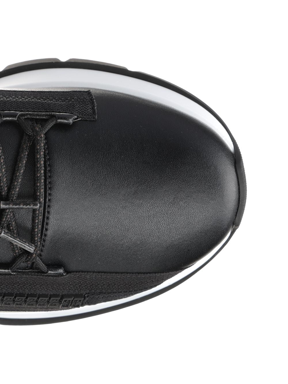 Givenchy Spectre Sneakers - Black | 9018c7840dcf426918e136d7ef123550a4ea8fbb