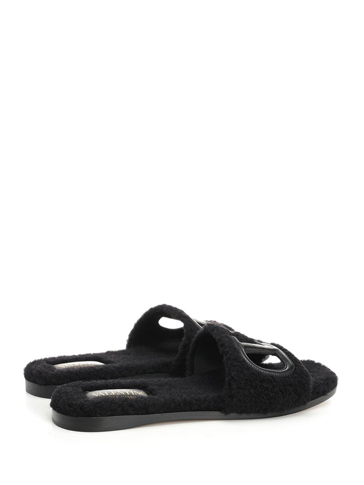 Valentino Garavani Furry Slide Slippers Sandals - Black | 97cb0b9de7195c5156566d5c29e1ff9b3df8bc23