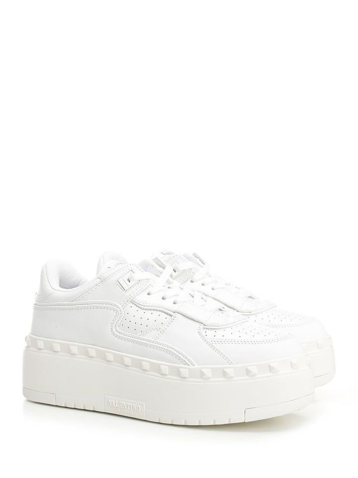 Valentino Garavani Freedots Xl Sneakers - White | 087f0358a3cae241173f7e5a5935d353509091dc