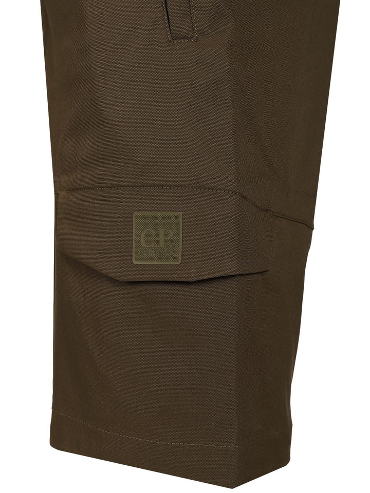 C.P. Company Shorts In Technical Fabric Trousers - Green | 0d367682a46dcd92be5cc0875c61ace5aaf9fff4