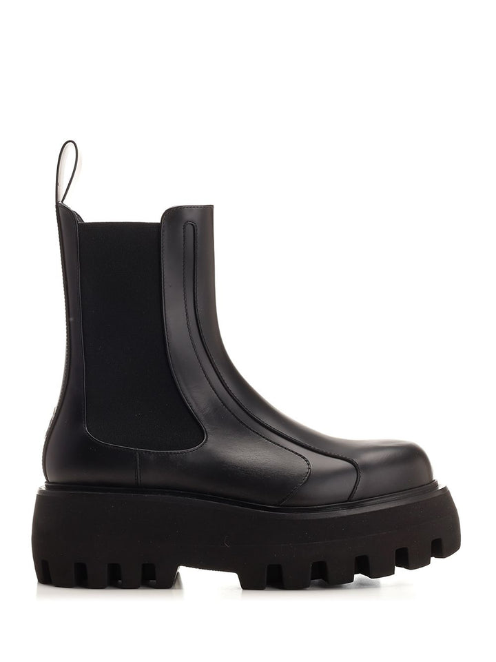 Mcqueen Chelsea Sofa Boots - Black | 71258dd78daba7ef48809dd7a48d8c2770e4a0a8
