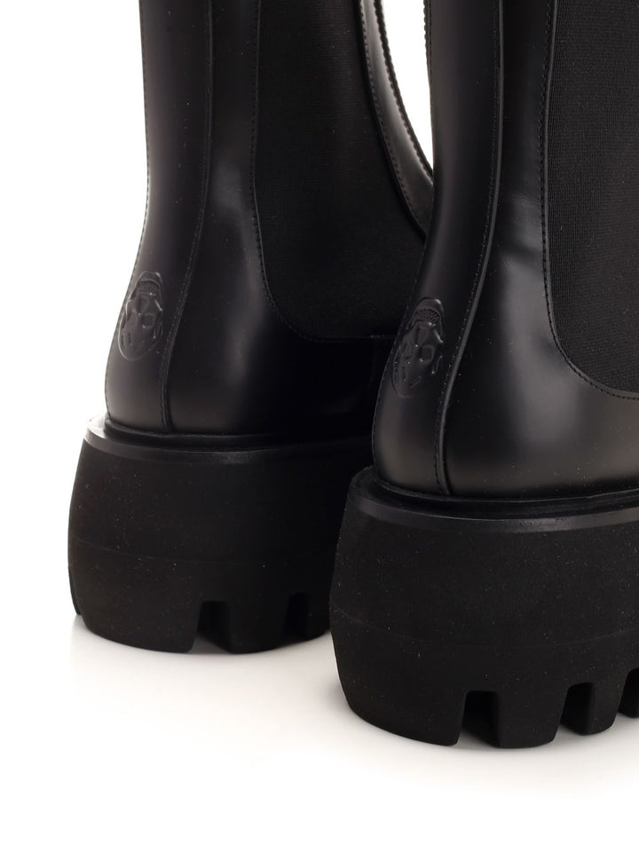 Mcqueen Chelsea Sofa Boots - Black | e5ada51036339fd597cf6f95a209d160aff29c9f