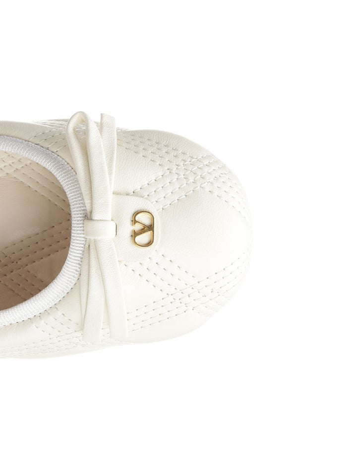 Valentino Garavani Nappa Leather Ballerinas Scarpe basse - White | f8417817ce07ce83e99682ac49ebe003dc33fcd1