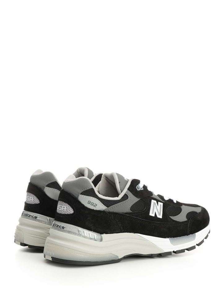 New Balance 992 Black Sneakers - Black | a0b7b5aa54c37bb33d41ed5f449f538ccc5e16b2