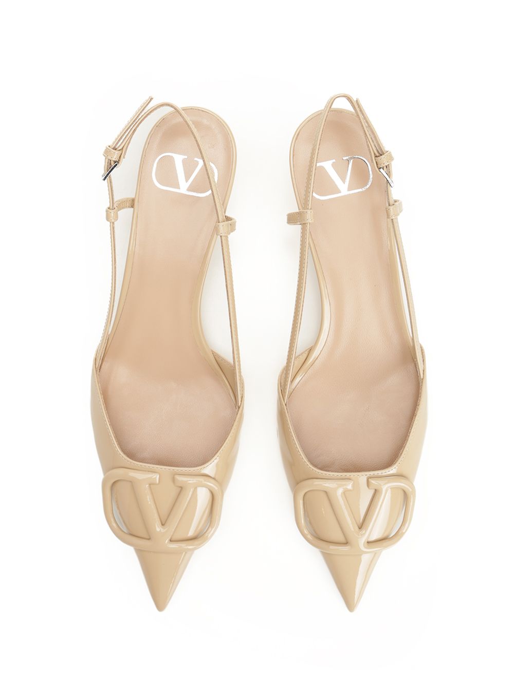 Valentino Garavani Vlogo Signature Slingback Pump In Patent Leather Sandals - Beige | 2e7583c7c1cc642bee77ba5e49d8e07cdcfd66a7