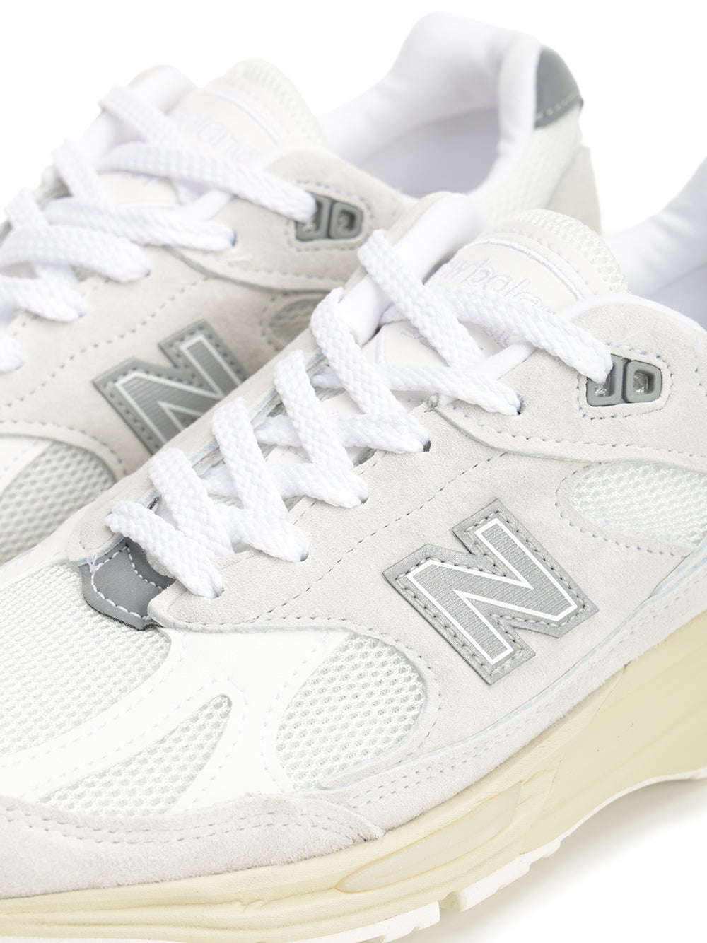 New Balance 991 Sneakers - White | 7e7c30661c65c25dfae8fa5c88ee5af19d9720fa