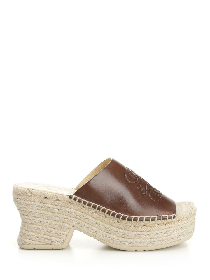 Loewe Petal Platform Espadrilles In Vegetable Tanned Calfskin Sandals - Brown | 82e7c0c6bb7ab956f00741085b89bc37572f7e06