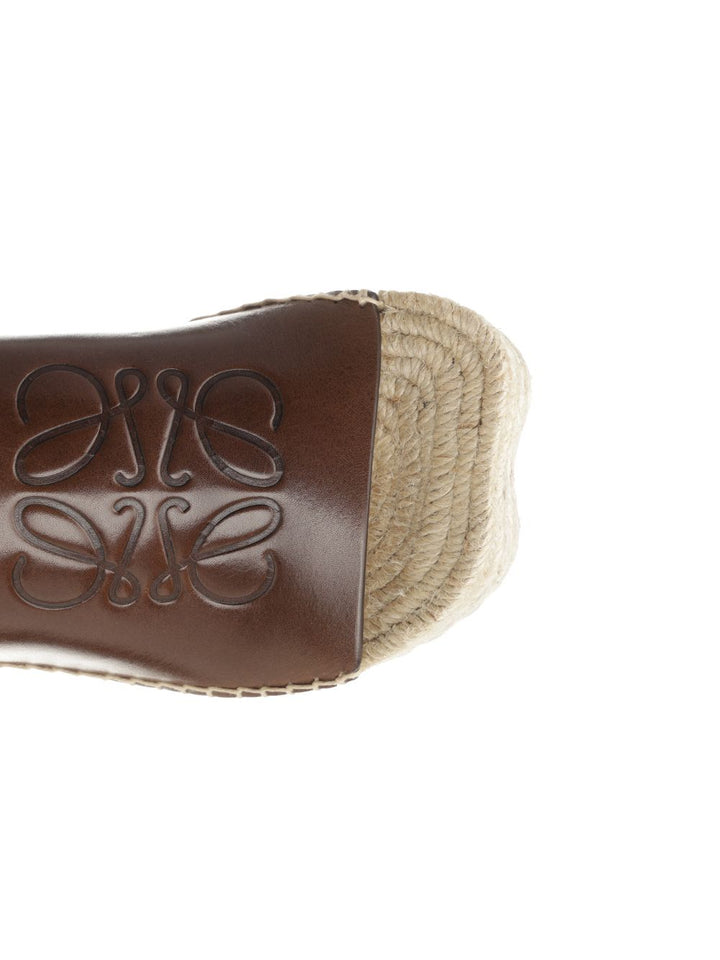 Loewe Petal Platform Espadrilles In Vegetable Tanned Calfskin Sandals - Brown | fb54fc56c2d4a9e39d4a77c95ce5600733195a10