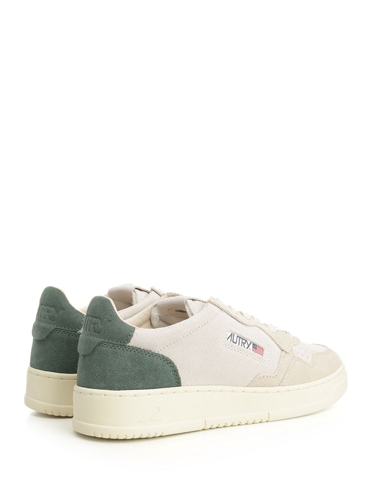 Autry  Medalist Low Sneakers - Green | 84c98ca43ebabf701998920a979884ca78ba420a