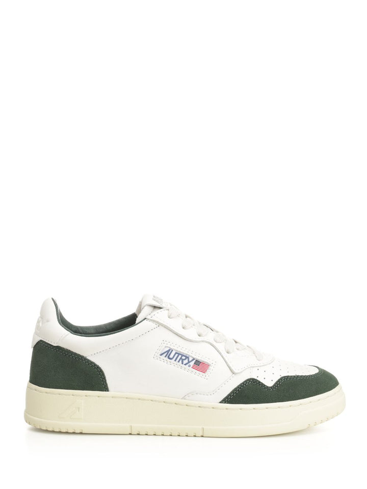 Autry  Medalist Low Sneakers - Green | cacc2d623125bd6395c8e96aabd6ecf7ba9df37e