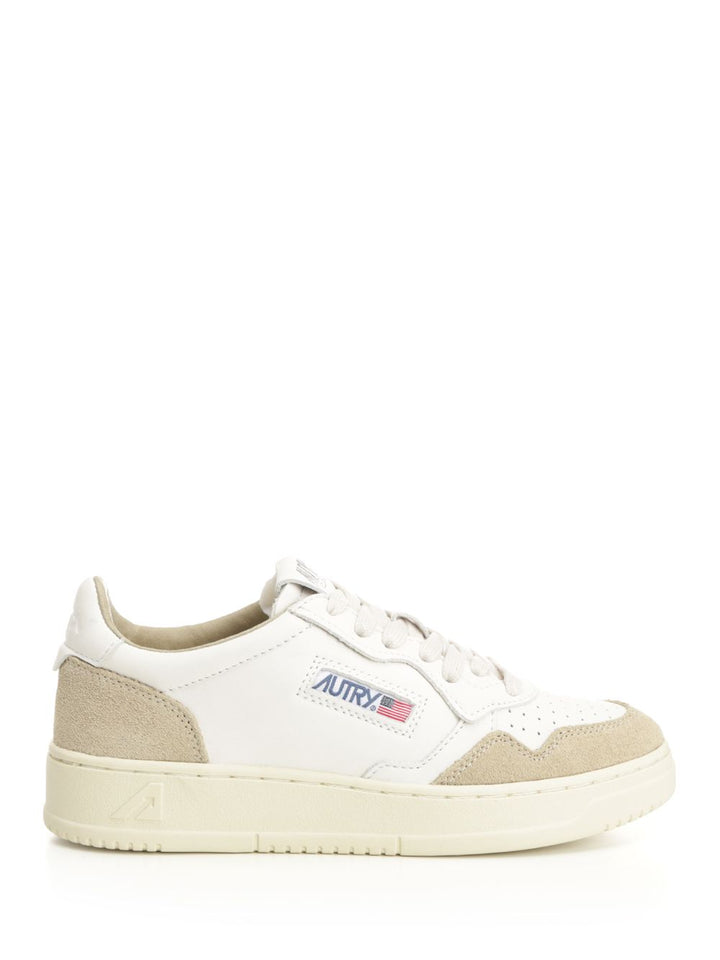 Autry  Medalist Low Sneakers - Beige | faac74f5115b28051cb531e1df761308049b3a49