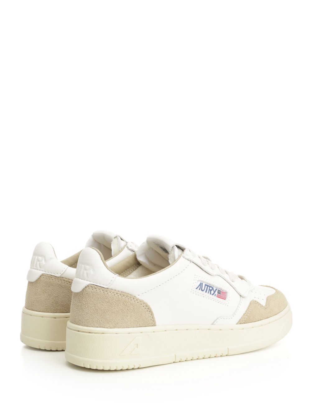 Autry  Medalist Low Sneakers - Beige | de2c9d3887b7a702289e32860c4d98438e8e4579