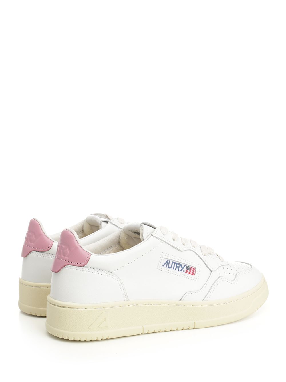 Autry  Medalist Low Sneakers - White | dc3af7fe8ed70d8ff46af5cc311f35c6b6e0b263