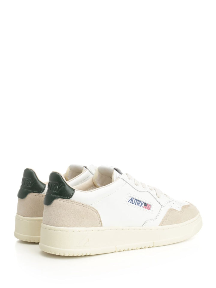 Autry  Medalist Low Sneakers - Gold | 4ea71ebefc064da8e337c33f11af0f497313804c