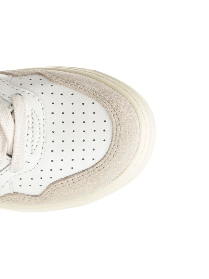 Autry  Medalist Low Sneakers - Gold | 7ee93a632d9b95a28ad22acb3fd7327c6e8abccd