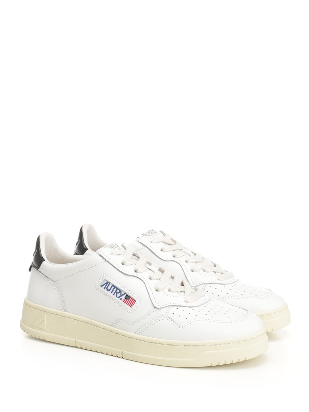 Autry  Medalist Low Sneakers - White | 4b1206521ee3734ae07fb7a879772f6a7bd77b10