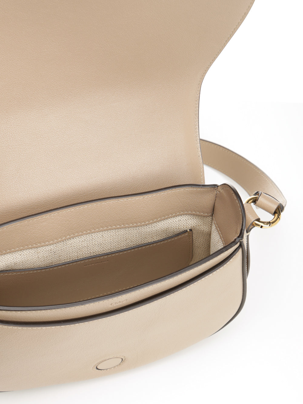 Chloe' Horse Medal Crossbody Bags - Beige | 5805ea61c014eafd9ba7c79b37568cce94d1bd67