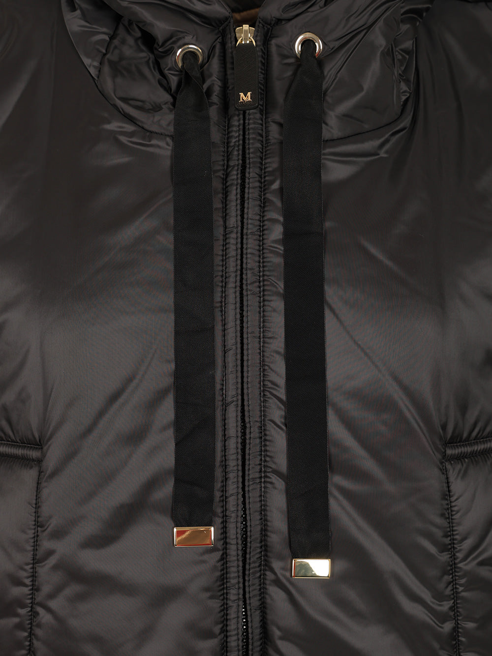 Max Mara The Cube Padded Gilet With Hood Coats - Black | 89ccc81a9bb597929228b195b929236f21ca9308