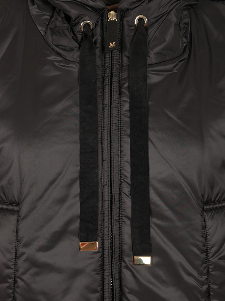 Max Mara The Cube Padded Gilet With Hood Coats - Black | 89ccc81a9bb597929228b195b929236f21ca9308