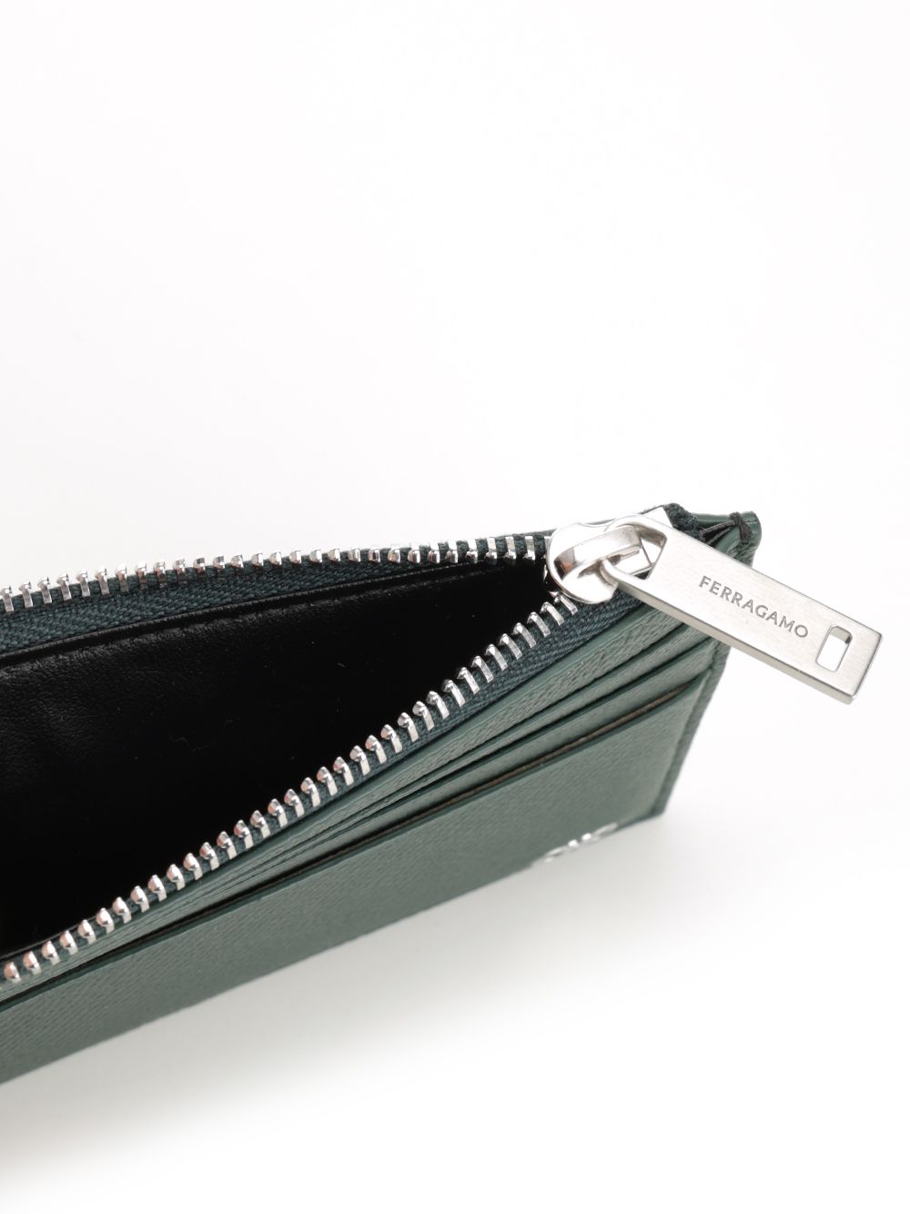 Ferragamo Card Holder With Zip Wallets - Green | 5ccae4cd96d73c9ac3e709a9f285650e6ee3c185