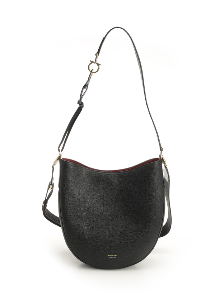 Ferragamo North-South Shoulder Bags - Black | 700cb924922187eb972d8040a219e8345a793b85