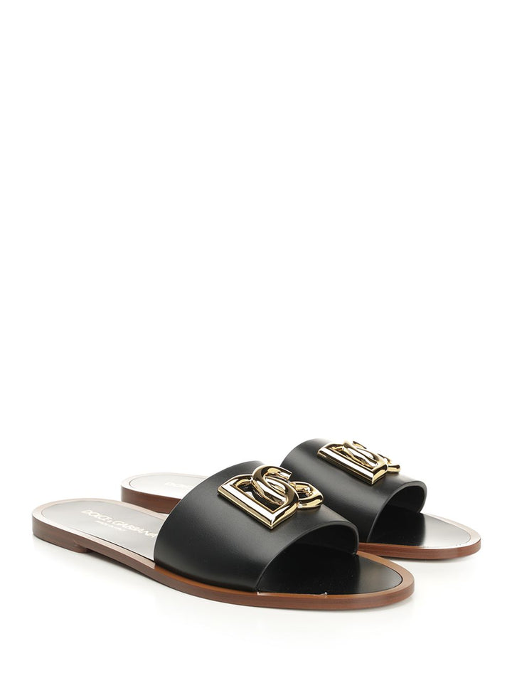 Dolce & Gabbana Calfskin Slides Scarpe basse - Black | d5b0167e1f04bf7cf882374b6953da9f53140f17