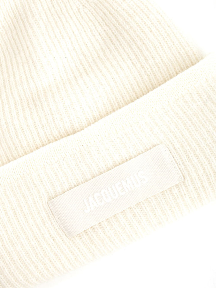 Jacquemus Le Bonnet Hats - White | b908907a0e6b8dee206001e17168c499b3e2e964