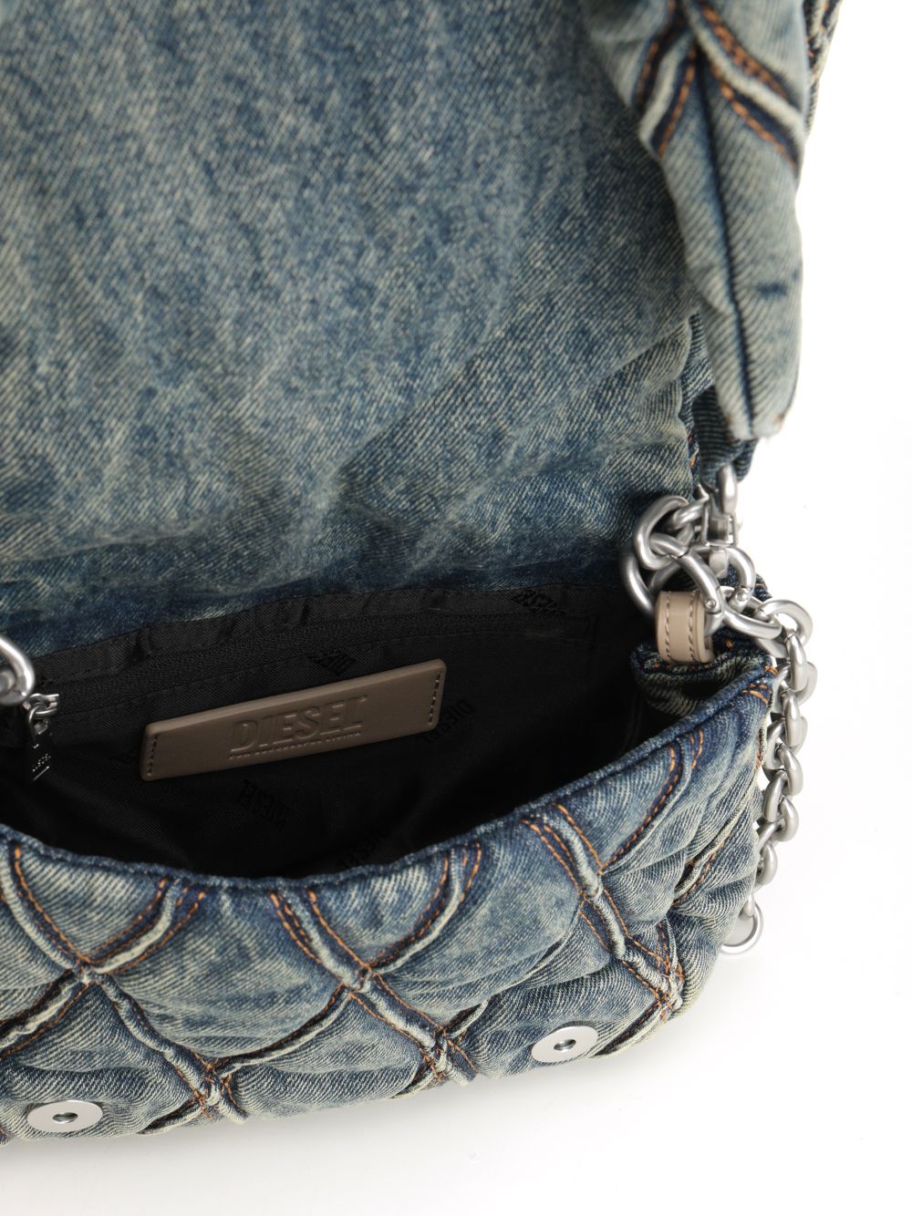 Diesel Charm-D Shoulder Bags - Light blue | f5cce73f85d7b2d556195f43268bfca55e43e476