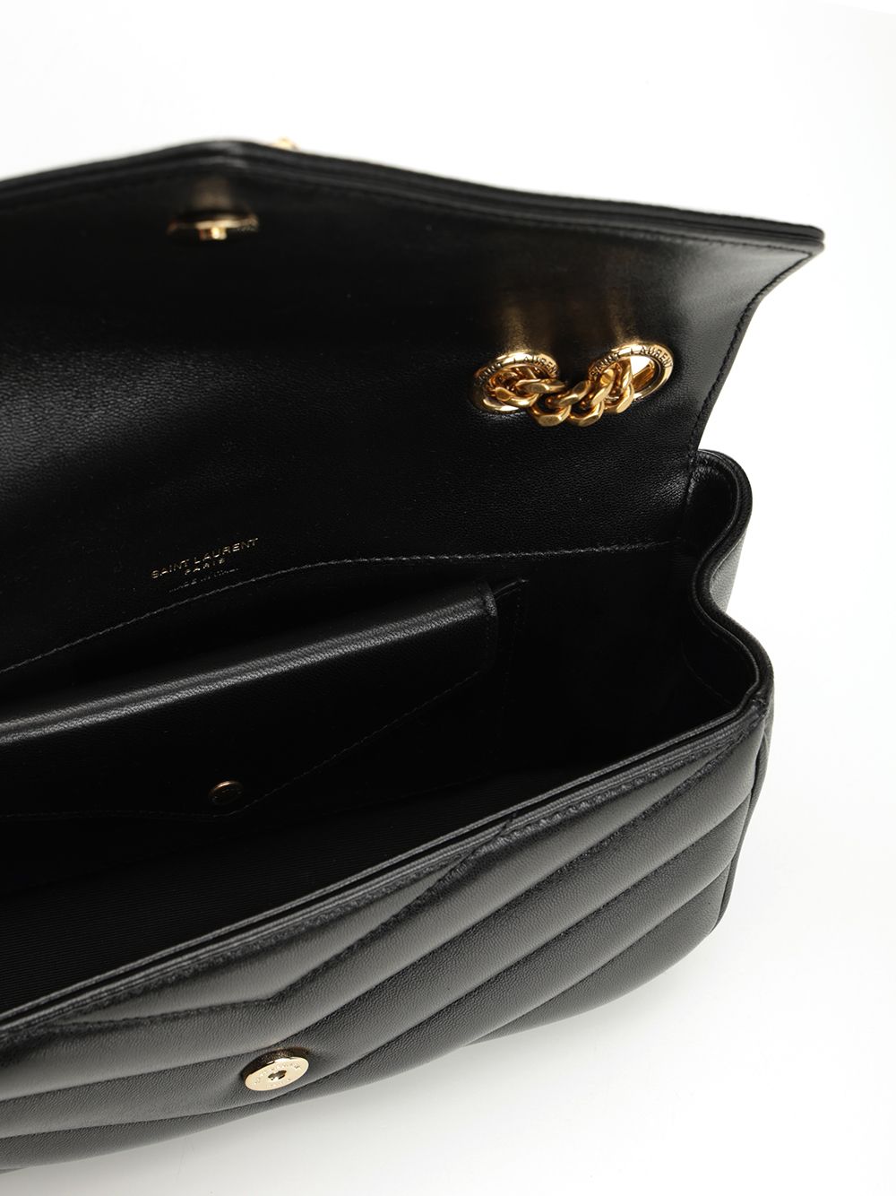 Saint Laurent Loulou Shoulder Bags - Black | cd551dea5a3e22c1489e6e996e50efaefc6985e6