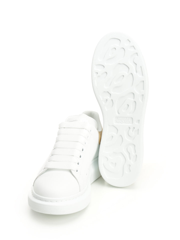 Mcqueen Oversize Sneakers - White | b965e746229d25c26cff1e0e470c41ccecc95255