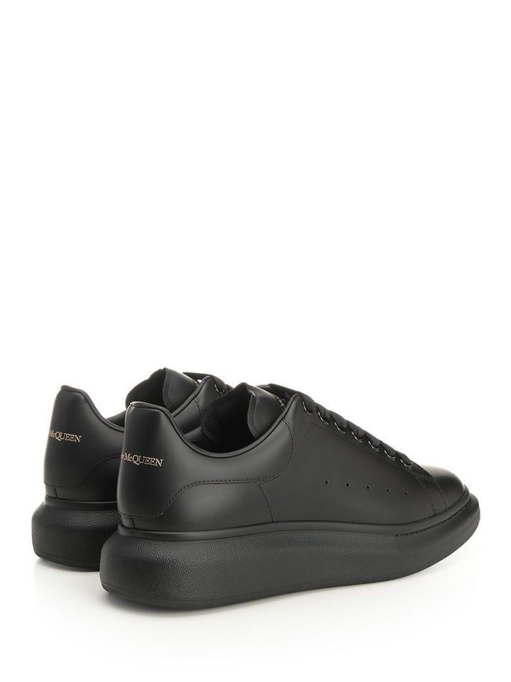 Mcqueen Oversize Sneakers - Black | f1ff1ffee1d266966b657946027a4e5e8beb6fdd