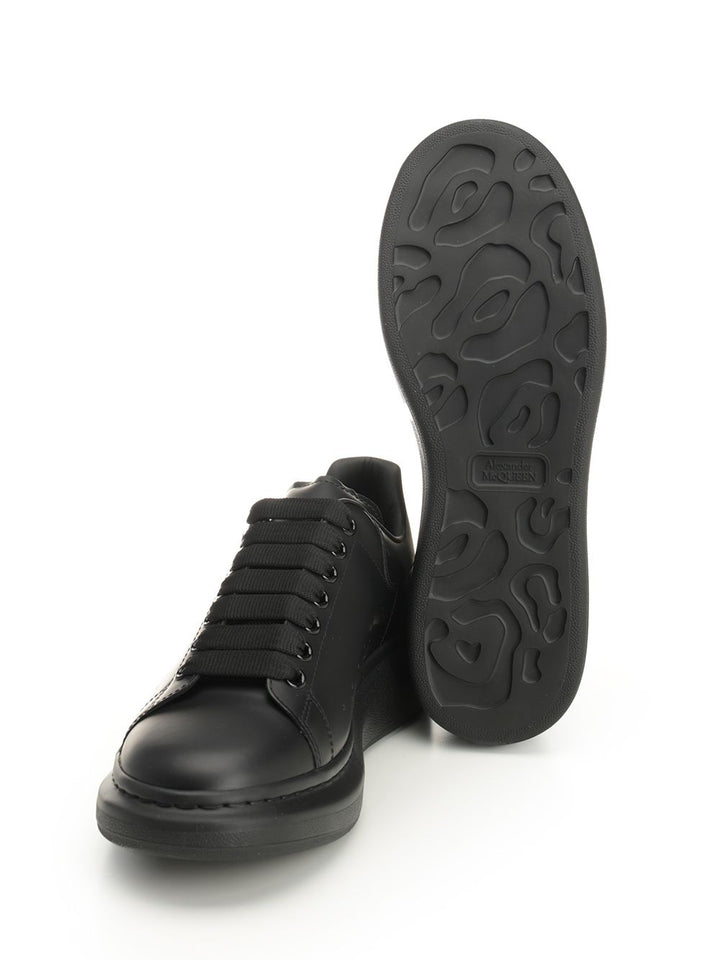 Mcqueen Oversize Sneakers - Black | 5035afa78ca2d4171a8bc0bd0f2bc75592df0049