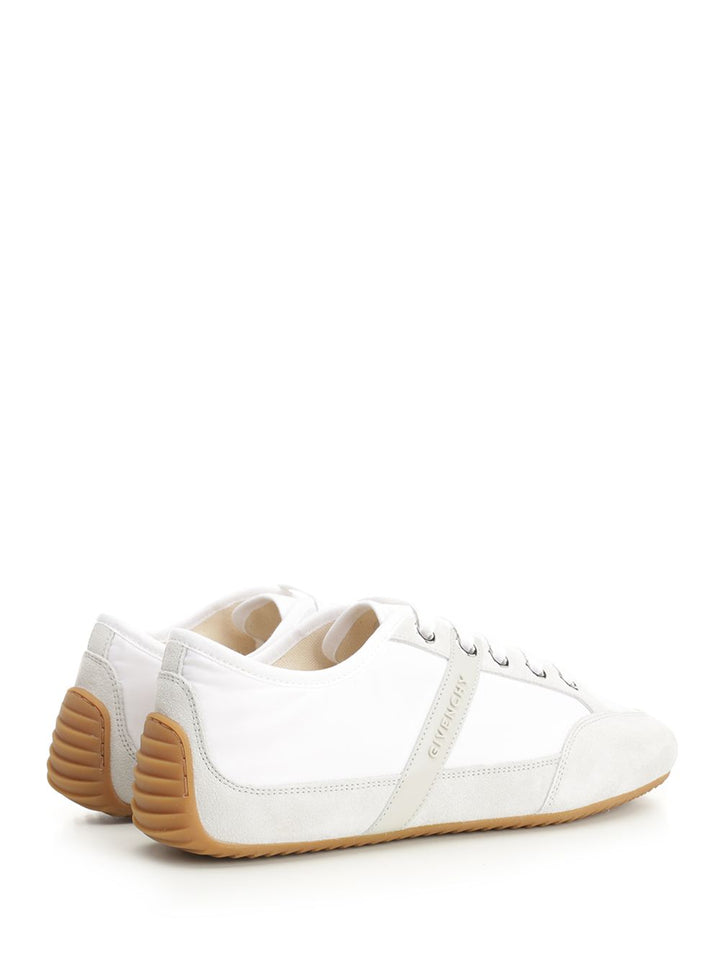 Givenchy Slim Sneaker Sneakers - White | aa01db5e604dd20c6a610583603847e1d24d92dc