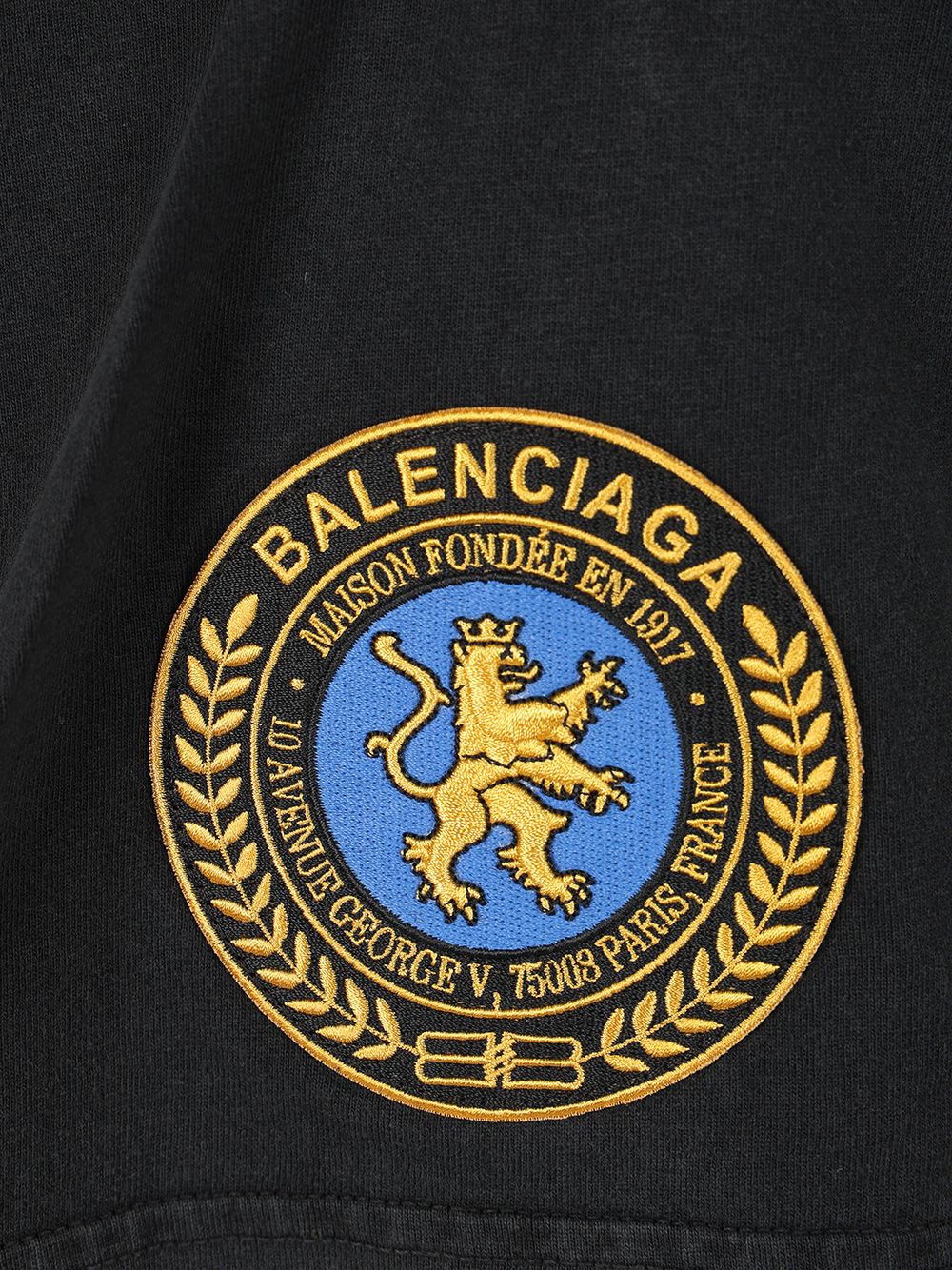 Balenciaga Uniform T-Shirt - Black | 7d5cd8f32996bc22e15dda1a0dc9a9300cf9fc34