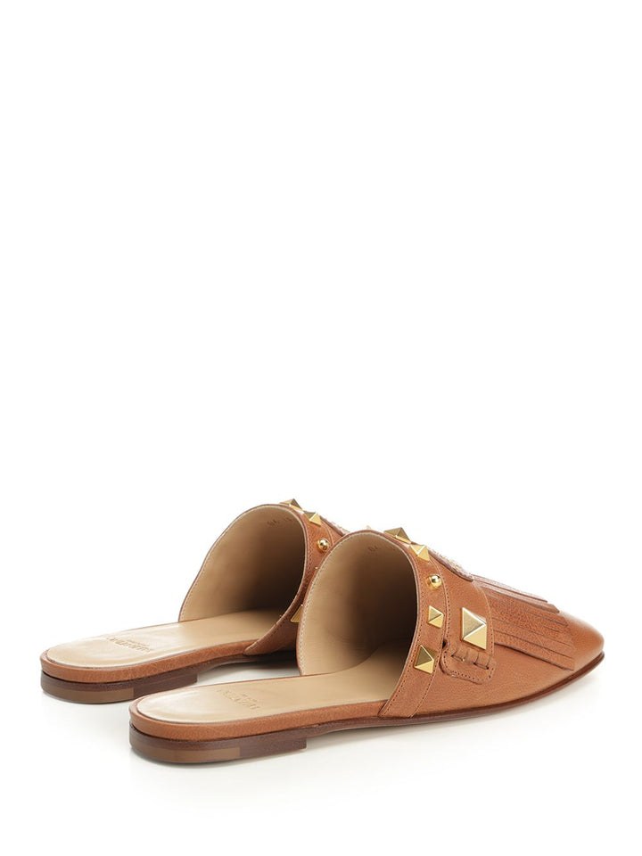 Valentino Garavani Leather Clog With Fringes Sandals - Brown | 5bb4e13cc5a9f4fc341f843f6354c29c93d52d92