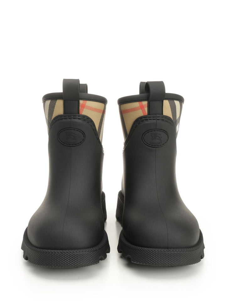 Burberry Marsh Stamp Rubber Ankle Boots - Black | b5af34408e6fceec7b162e99bf450984ba308105