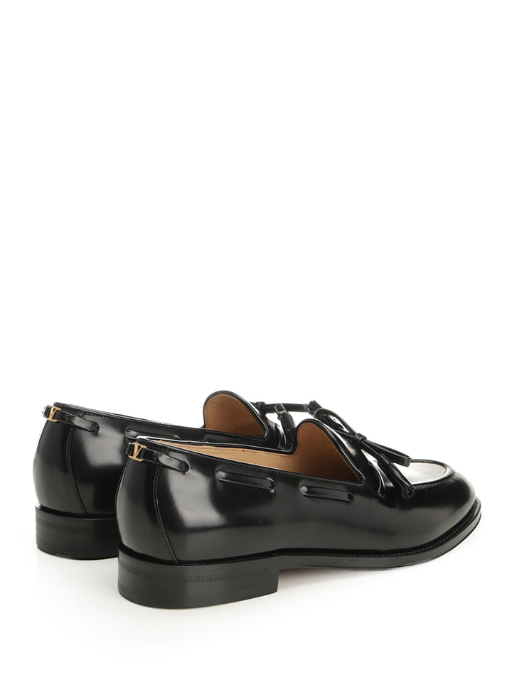 Valentino Garavani Bowshire Moccasin In Shiny Calfskin Scarpe basse - Black | 74b111c91abf0c6d0a7a2e76b4435b0b3b3a6ed3