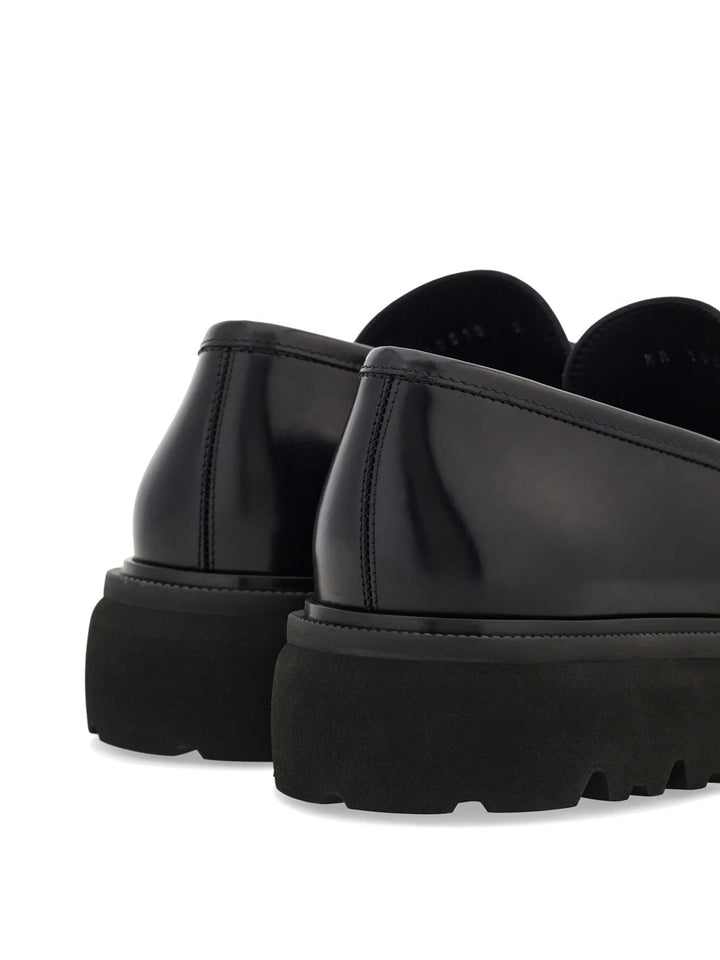 Ferragamo Loafers - Black | 8bdca3a04288019d27e21a0b25e52c2ff6704135